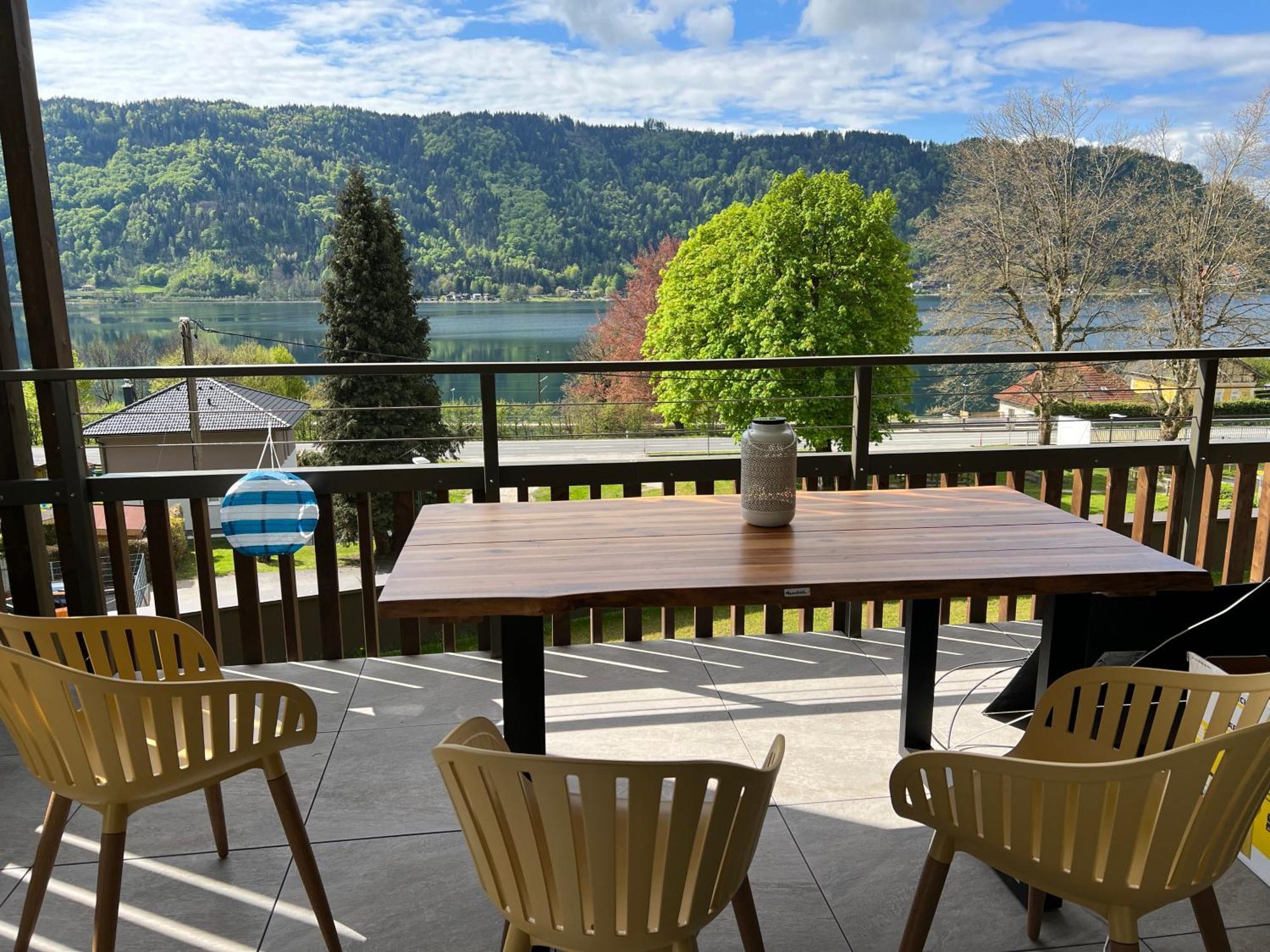 Ferienwohnung Mit Seeblick - Ossiacher See Gerlitzen Sattendorf Esterno foto